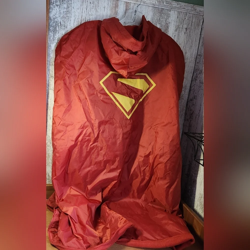 50th Anniversary Marine Corps Marathon (MCM) Finisher Poncho Superman DC Comics